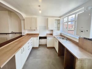 Kitchen area- click for photo gallery
